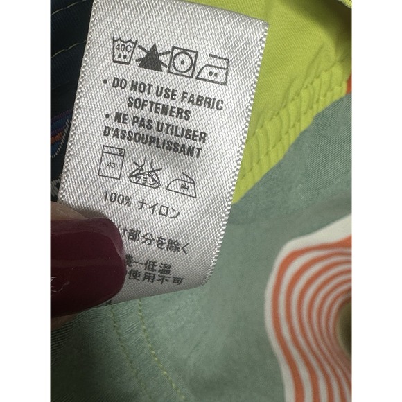 Patagonia Wavefarer Boardshorts Mens 9.5" Striped Swim 32 Gorpcore Beach Resort - Picture 6 of 7